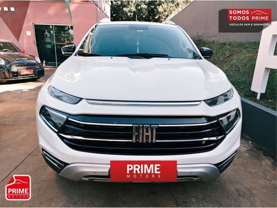 FIAT TORO 2.0 16V TURBO DIESEL VOLCANO 4WD AT9 FIAT TORO 2.0 16V TURBO DIESEL VOLCANO 4WD AT9